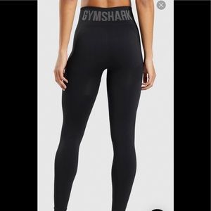 Never used gymshark high waisted flex leggings small